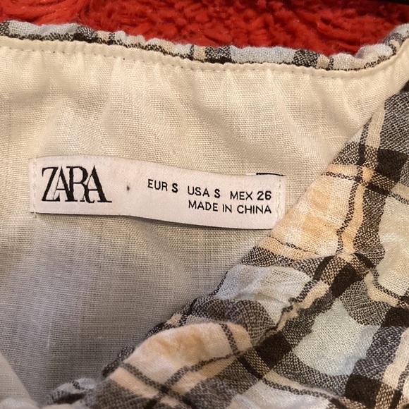 Zara cinched crop top 💙 - Picture 4 of 4